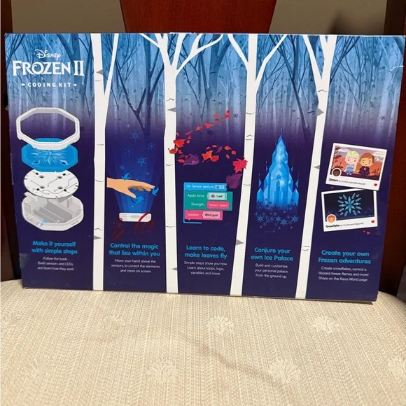 Disney’s Frozen II Coding Kit - Picture 2 of 4